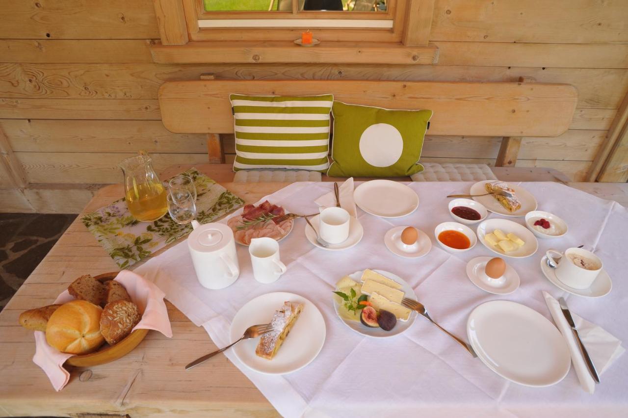 Schiessstandhof Bed & Breakfast Montagna Bagian luar foto